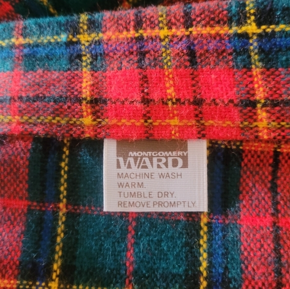 70's Deadstock Montgomery Ward Tartan Fringe Wrap Skirt - Picture 6 of 6